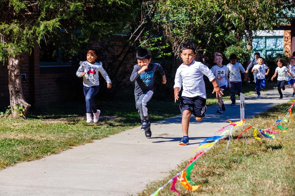 students running