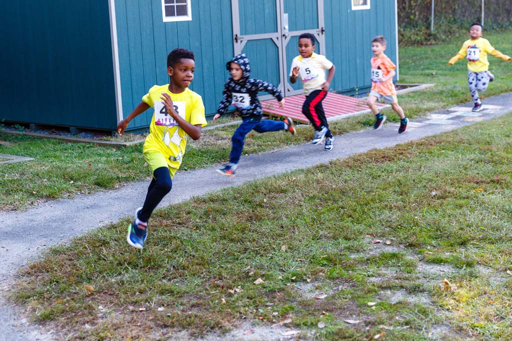 students running