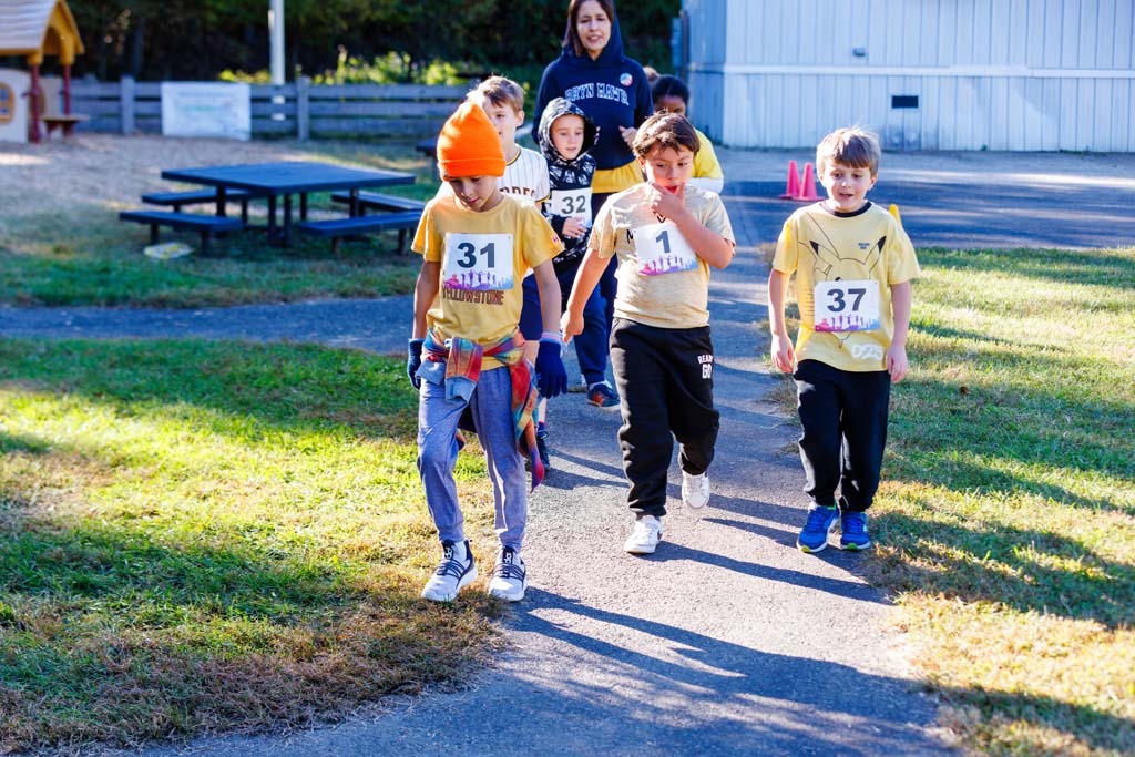 students running