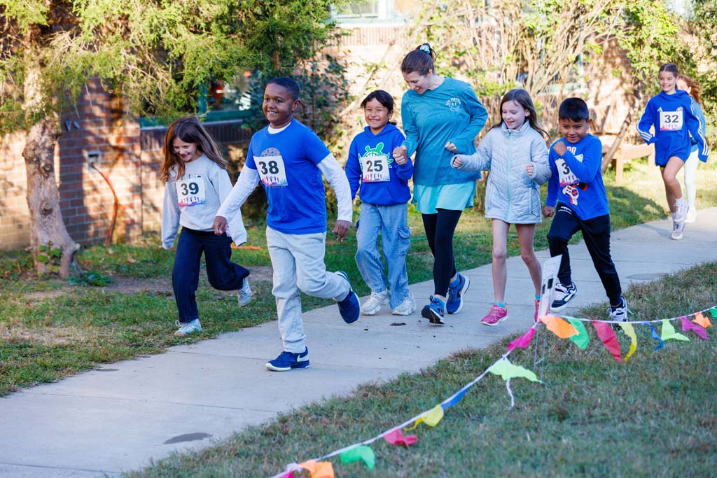 students running