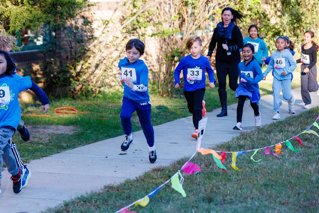 students running