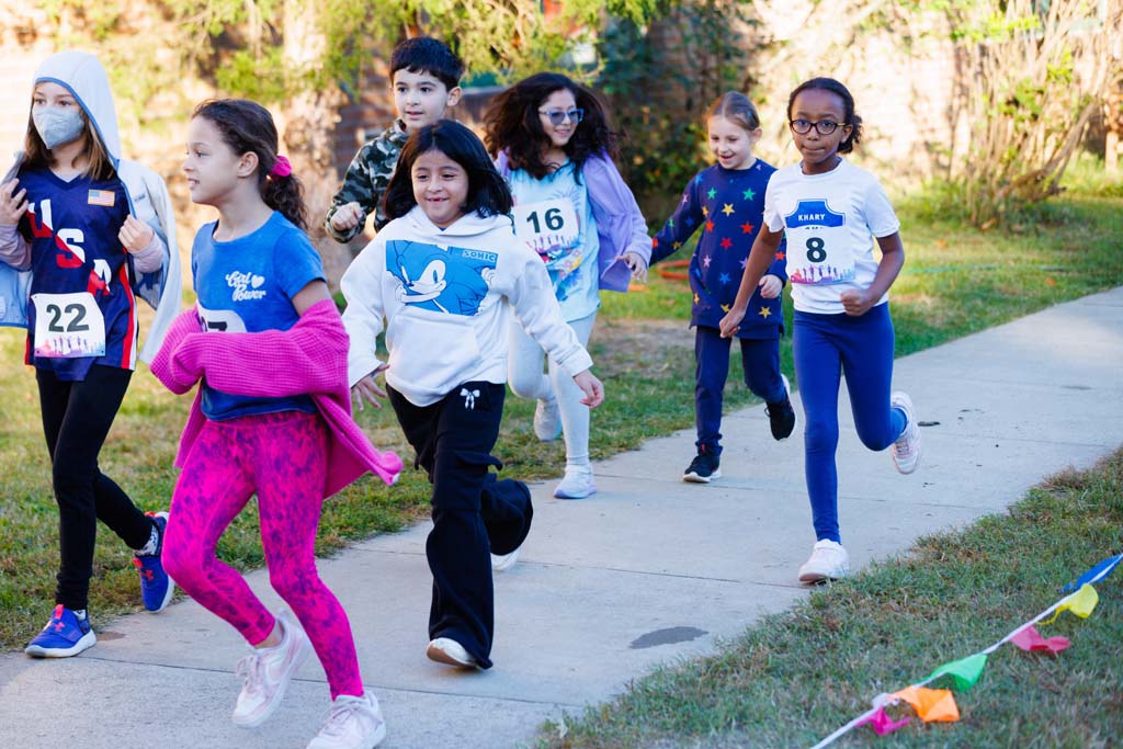 students running