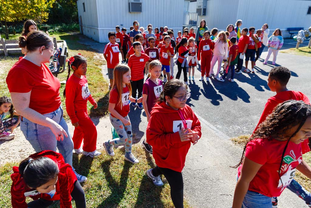 students running