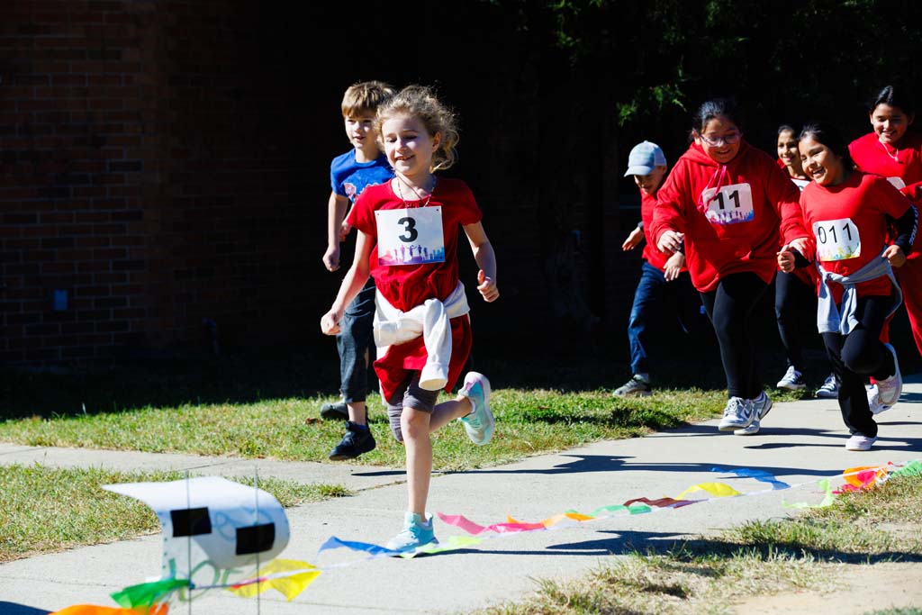 students running