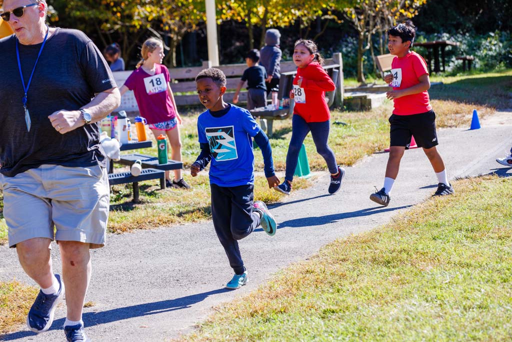 students running