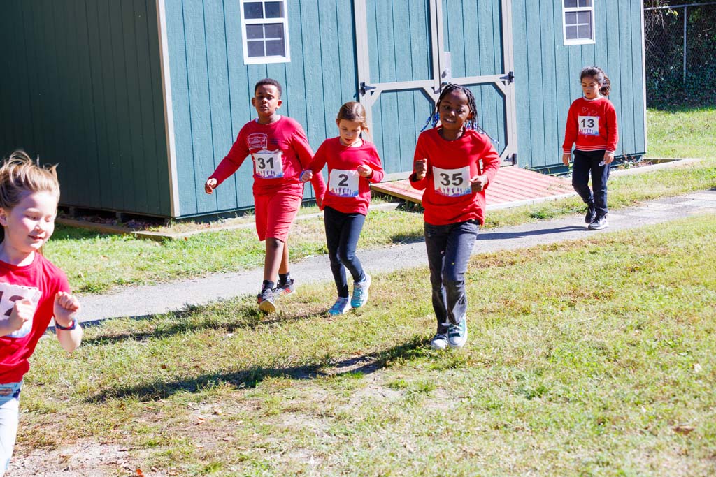 students running