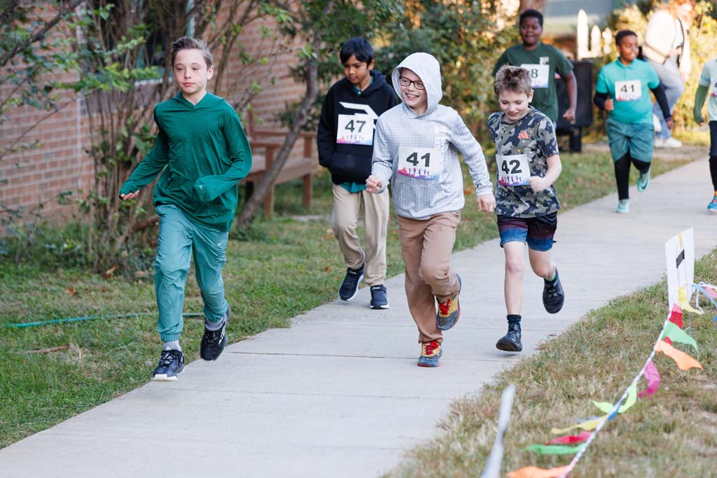 students running