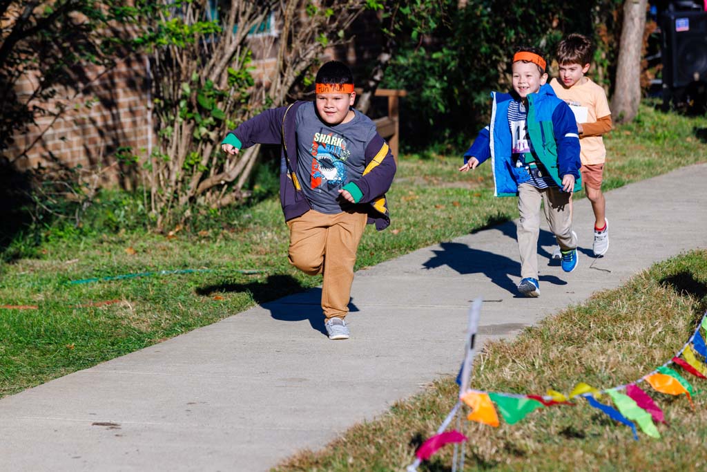 students running