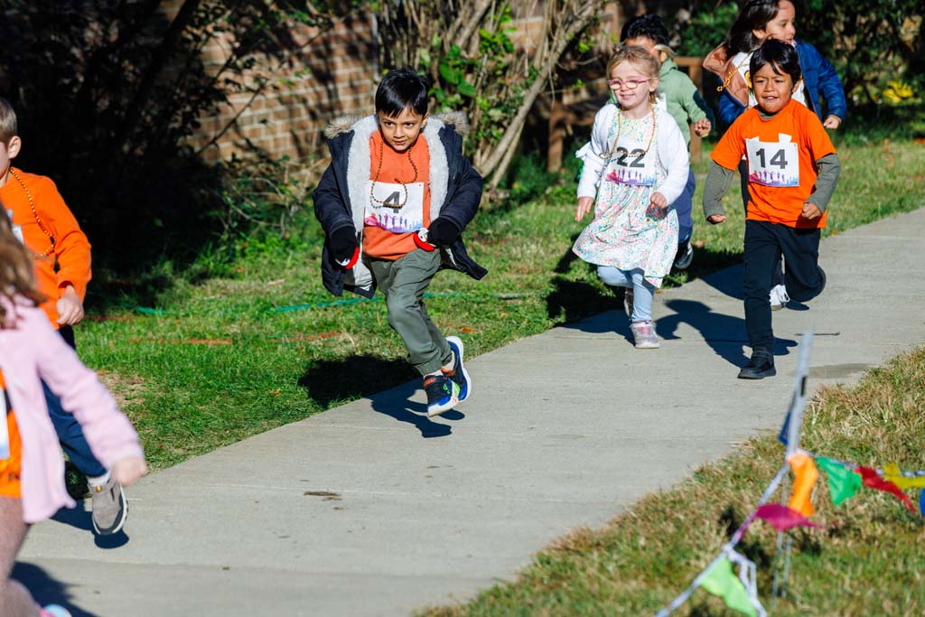 students running