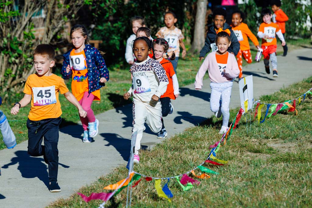 students running