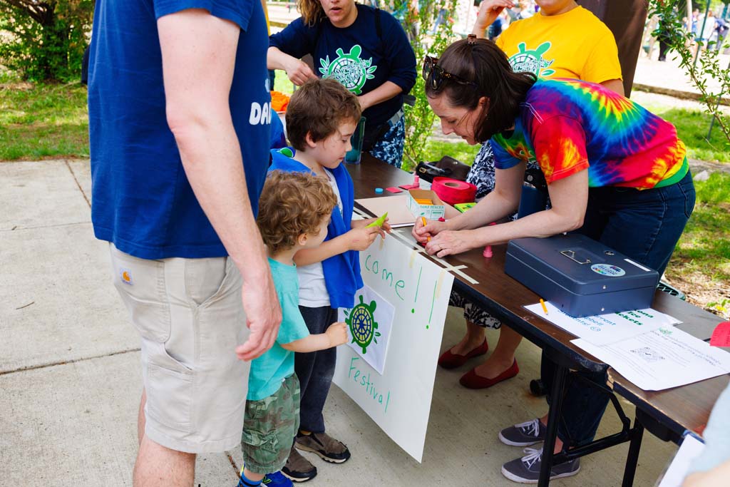 children at raffle table