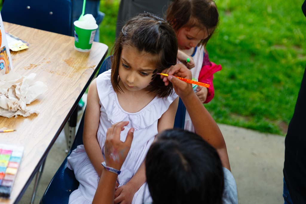 child at face paint