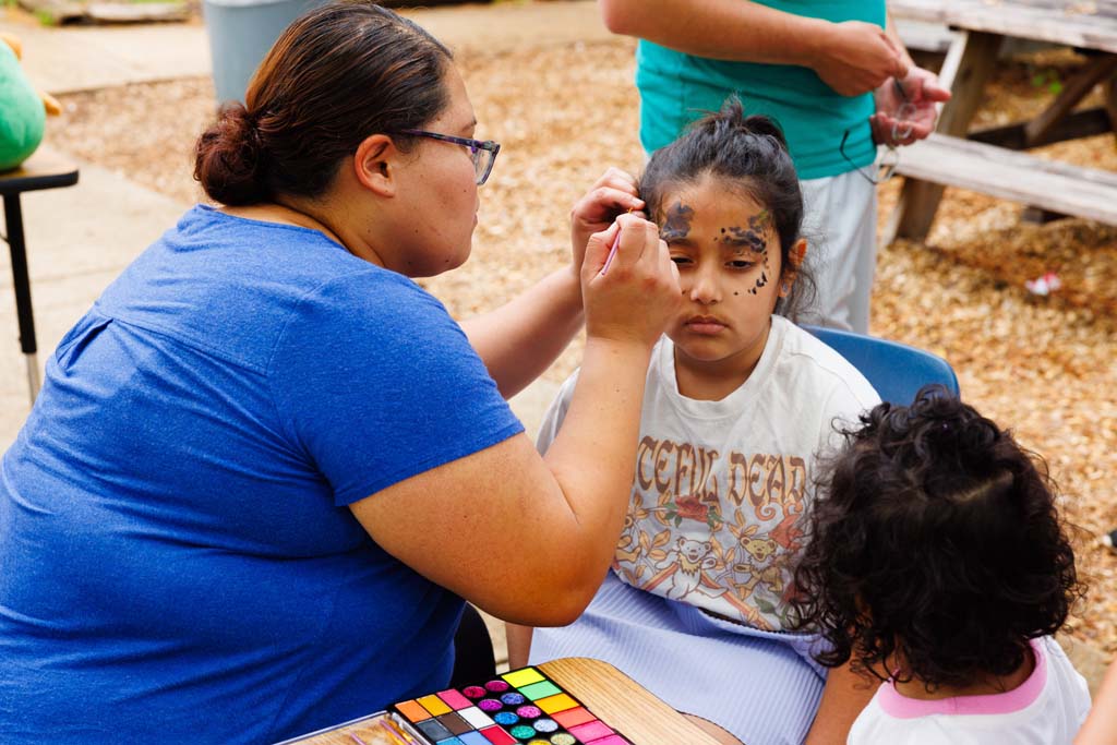 child face painting